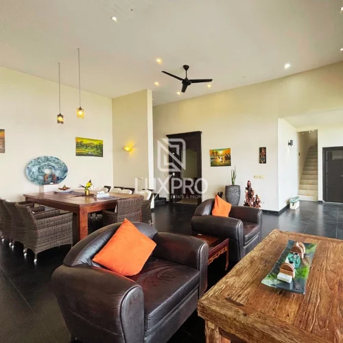 1.3-Villa-Dunia-Impian